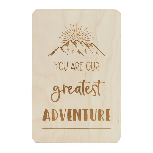 Houten gegraveerde kaart - You are our greatest adventure
